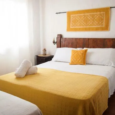 Pittulongu Chalet Sleeps 8 *