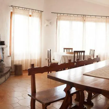 Pittulongu Chalet Sleeps 8 *