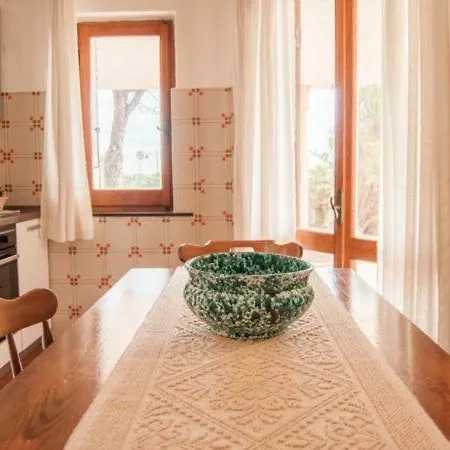 Dağ evi Pittulongu Chalet Sleeps 8